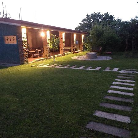 Omsi House Hotel Telavi Exterior foto