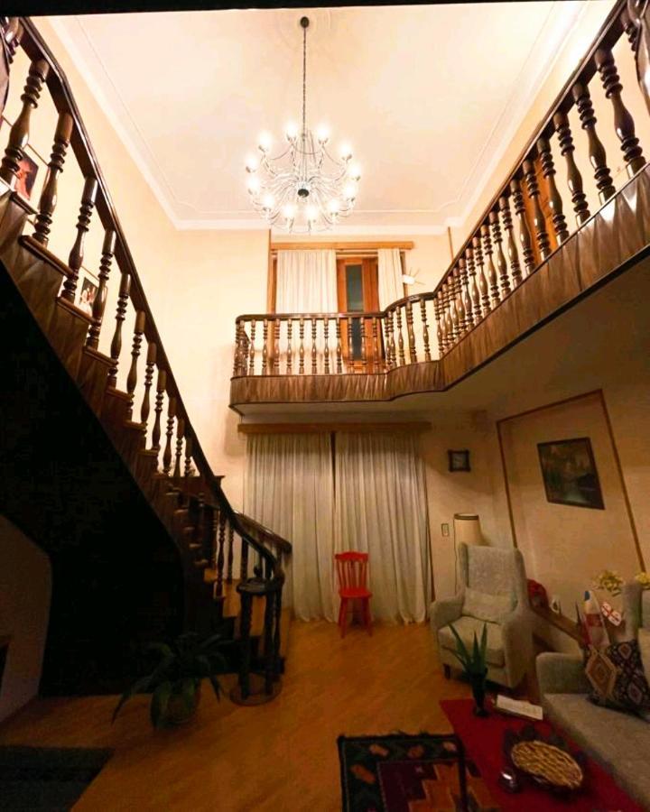 Omsi House Hotel Telavi Exterior foto