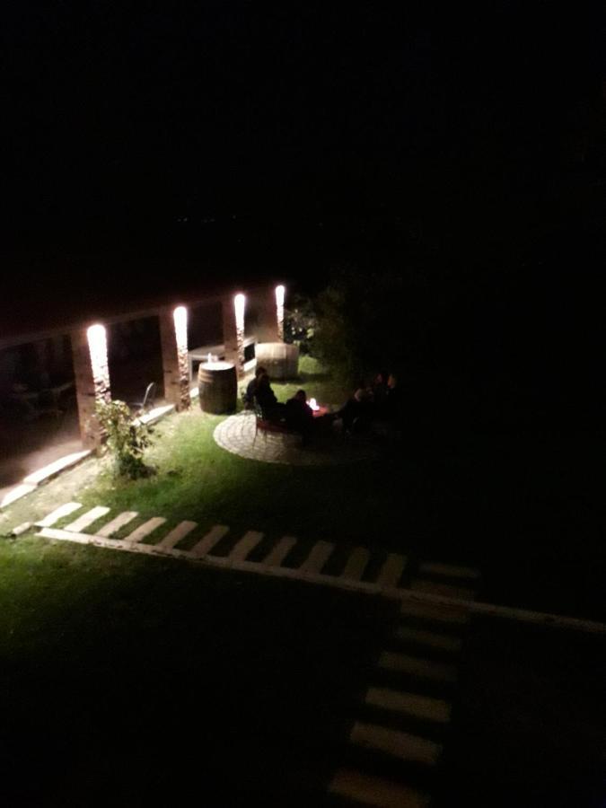 Omsi House Hotel Telavi Exterior foto